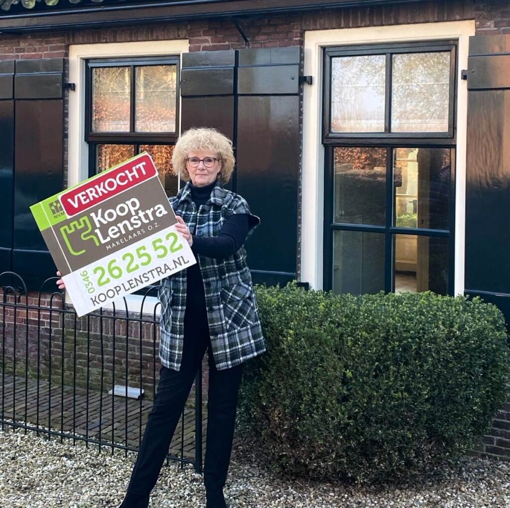Mevrouw Kok verkocht met grote tevredenheid haar huis met Koop Lenstra Makelaars in Breukelen