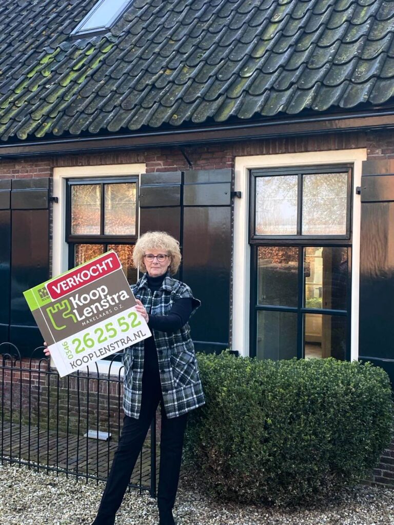 Mevrouw Kok verkocht met grote tevredenheid haar huis met Koop Lenstra Makelaars in Breukelen en Uithoorn